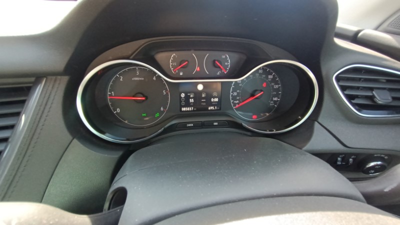 Grandland X 1.5 Sport For Sale (9)